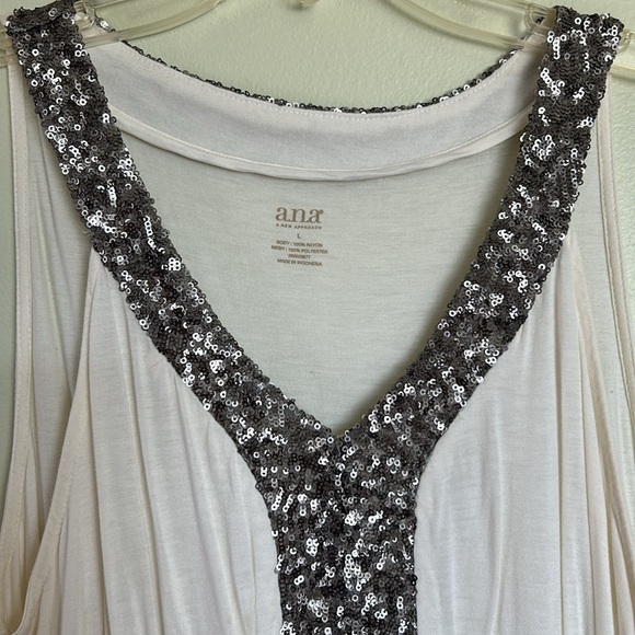 a.n.a Brand Sleeveless Tee Tank Top with Sliver Beaded Neckline and front. - Picture 2 of 8